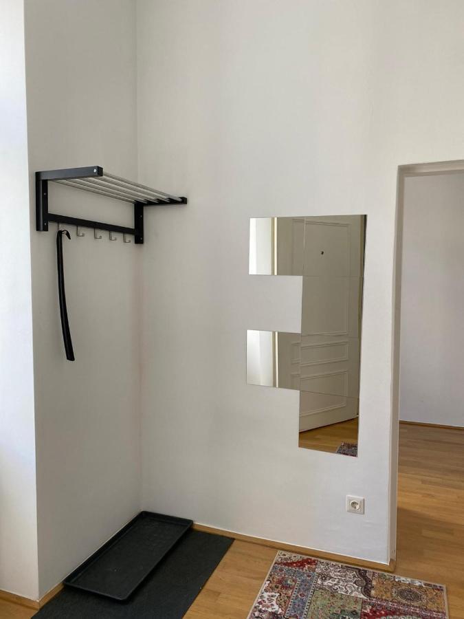 וינה Central Two Bedroom Apartment מראה חיצוני תמונה