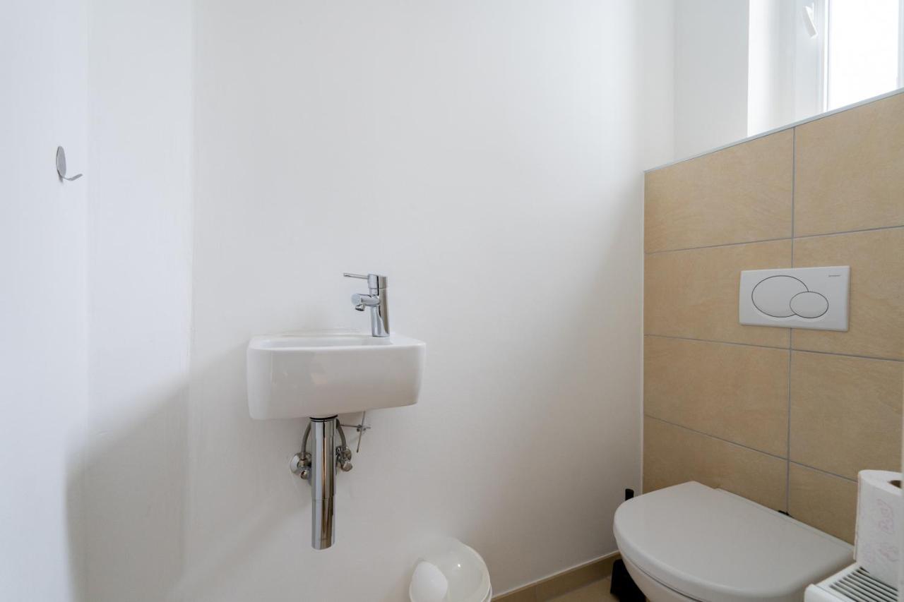 וינה Central Two Bedroom Apartment מראה חיצוני תמונה