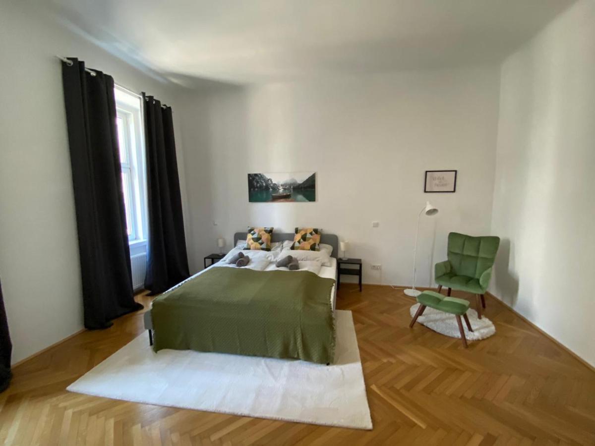 וינה Central Two Bedroom Apartment מראה חיצוני תמונה