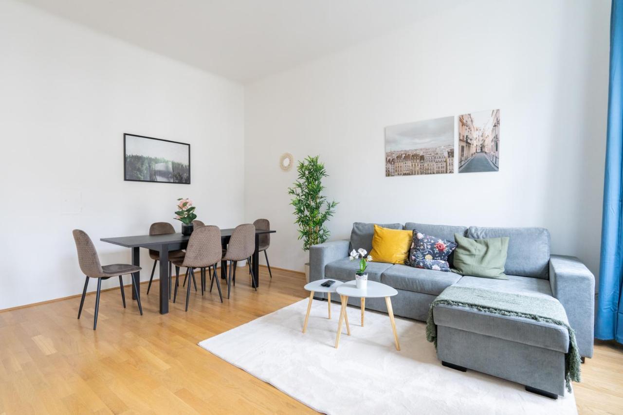 וינה Central Two Bedroom Apartment מראה חיצוני תמונה