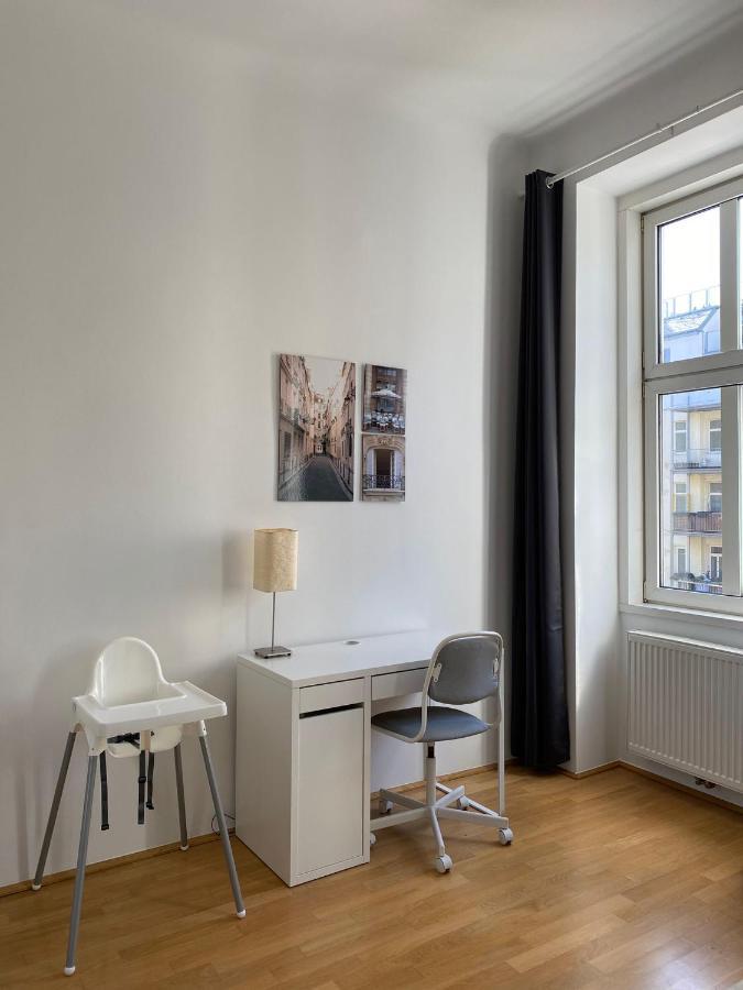 וינה Central Two Bedroom Apartment מראה חיצוני תמונה